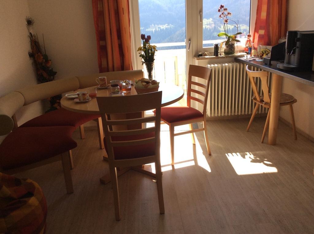 Ferienwohnung Zwoelferblick Bramberg am Wildkogel Værelse billede